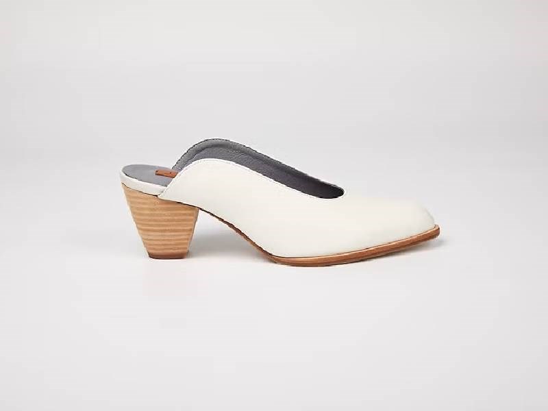 LEADING ROLE | 寂靜 | 設計款 | 手工鞋 | 白