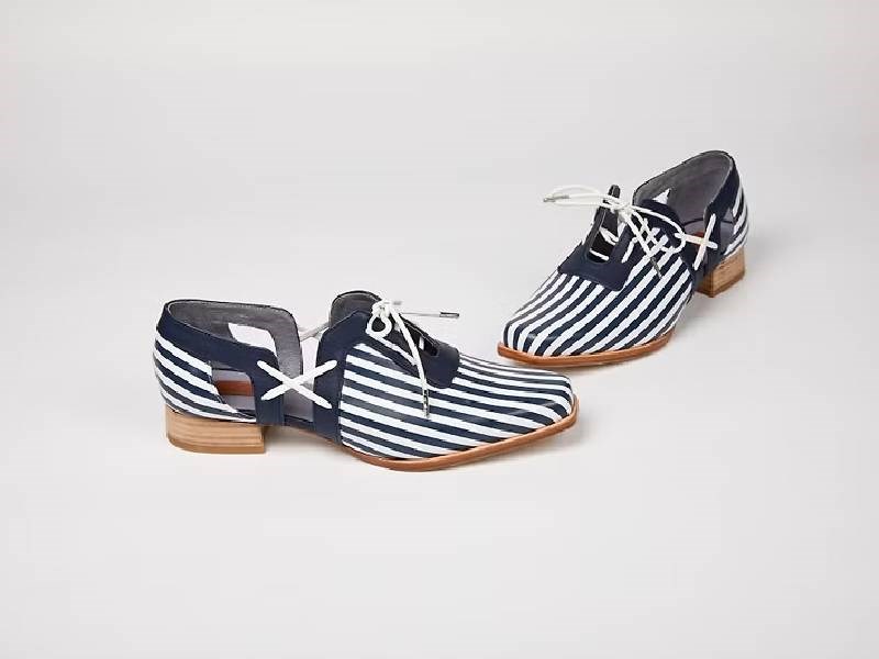 LEADING ROLE | 軌跡 | 設計款 | 手工鞋 | 藍白條紋