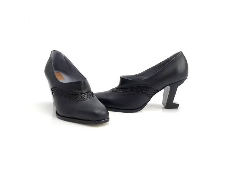 LEADING ROLE | 流動 | 設計款 | 手工鞋 | 黑