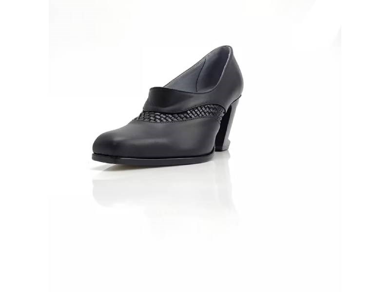 LEADING ROLE | 流動 | 設計款 | 手工鞋 | 黑