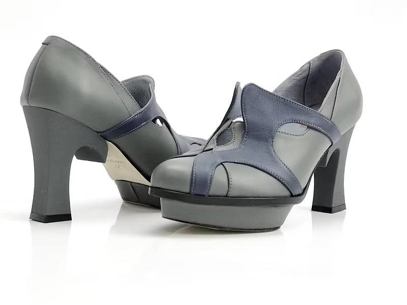 LEADING ROLE | 紅唇花 | 設計款 | 手工鞋 | 灰