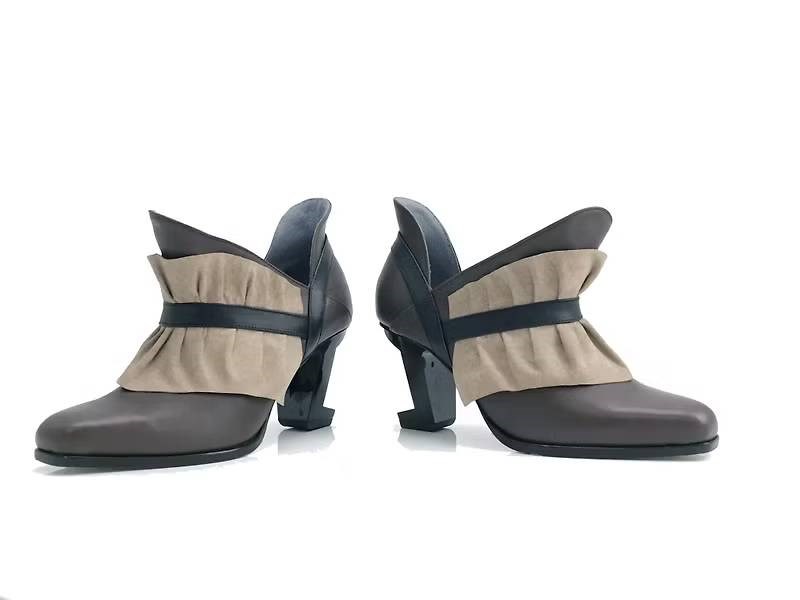 LEADING ROLE | 皇冠 | 設計款 | 手工鞋 | 咖啡