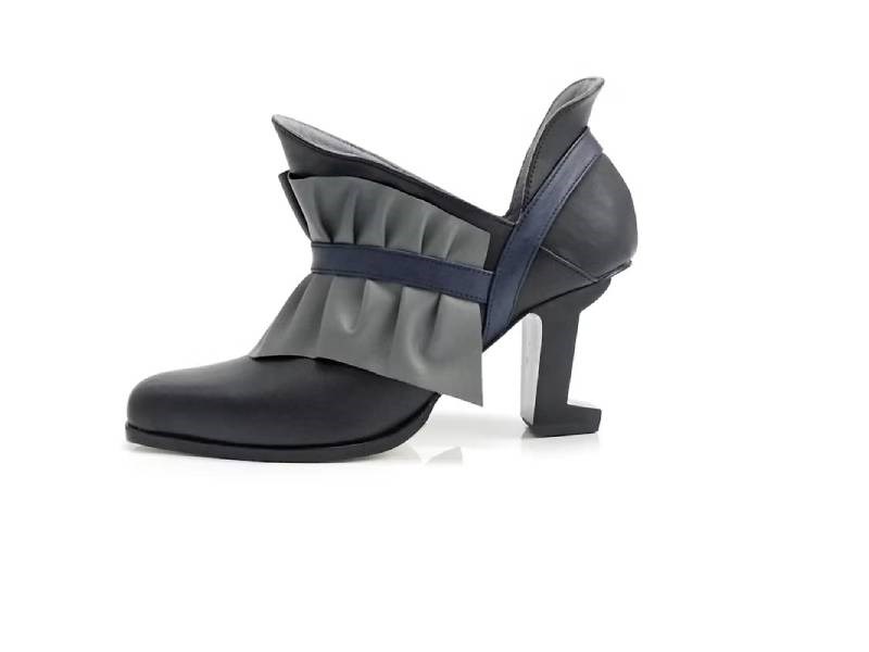 LEADING ROLE | 皇冠 | 設計款 | 手工鞋 | 黑