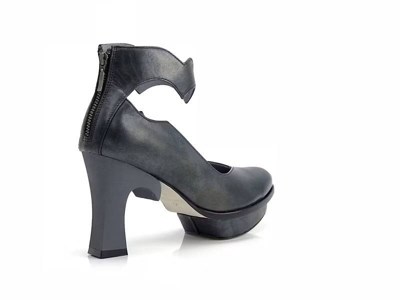 LEADING ROLE | 綻放 | 設計款 | 手工鞋 | 金屬灰