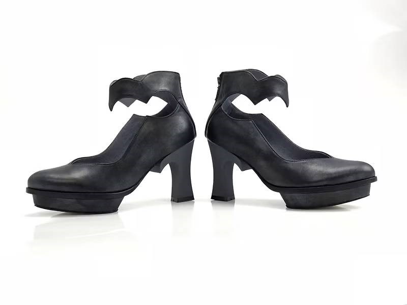 LEADING ROLE | 綻放 | 設計款 | 手工鞋 | 金屬灰