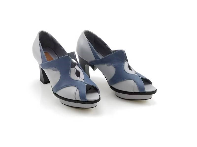 LEADING ROLE | 紅唇花 | 設計款 | 手工鞋 | 灰