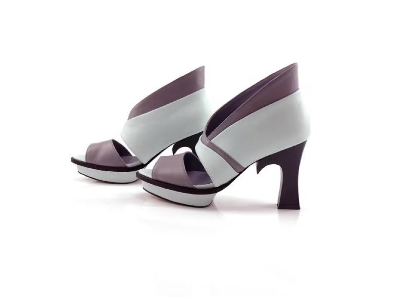 LEADING ROLE | 海芋 | 設計款 | 手工鞋 | 淺藍