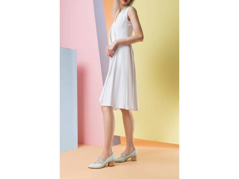 LEADING ROLE | 捕蠅草 | 設計款 | 手工鞋 | 淺藍