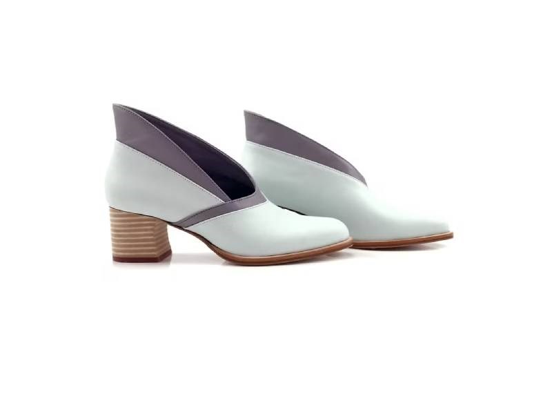 LEADING ROLE | 海芋 | 設計款 | 手工鞋 | 淺藍