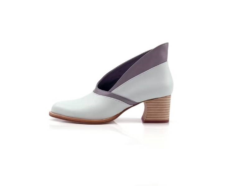 LEADING ROLE | 海芋 | 設計款 | 手工鞋 | 淺藍