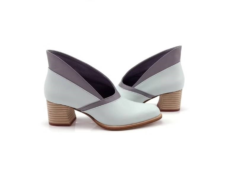 LEADING ROLE | 海芋 | 設計款 | 手工鞋 | 淺藍