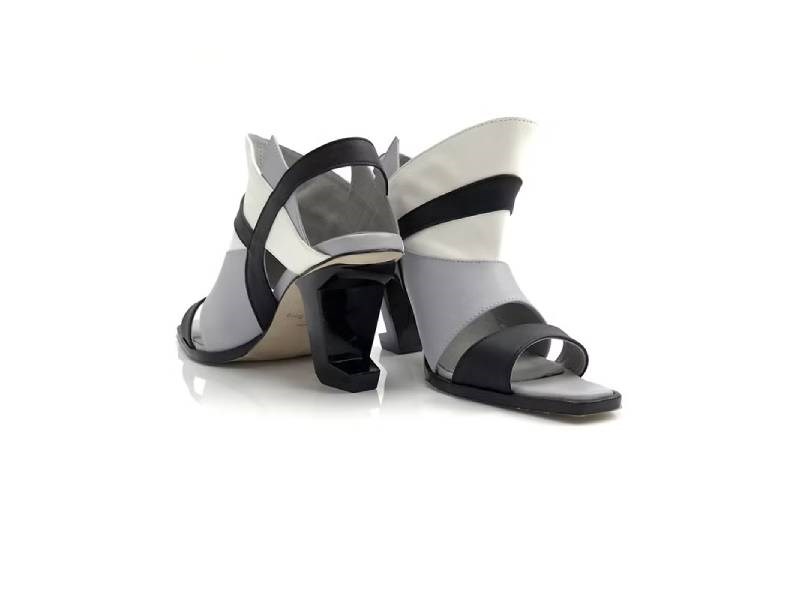 LEADING ROLE | 皇冠 | 設計款 | 手工鞋 | 白