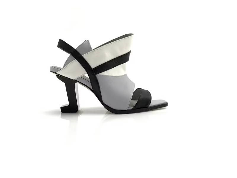 LEADING ROLE | 皇冠 | 設計款 | 手工鞋 | 白