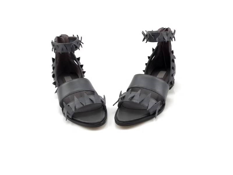 LEADING ROLE | 捕蠅草 | 設計款 | 手工鞋 | 灰