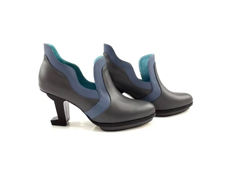 LEADING ROLE | 蝶 | 設計款 | 手工鞋 | 灰