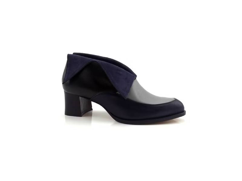 LEADING ROLE | 精靈 | 設計款 | 手工鞋 | 藍