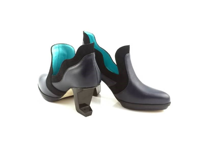 LEADING ROLE | 蝶 | 設計款 | 手工鞋 | 藍