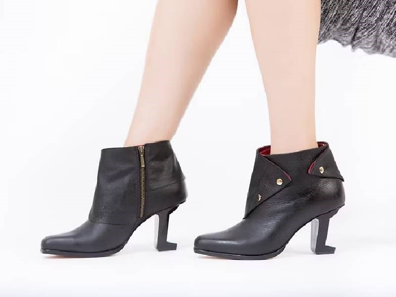 LEADING ROLE | 掩飾 | 設計款 | 手工鞋 | 黑